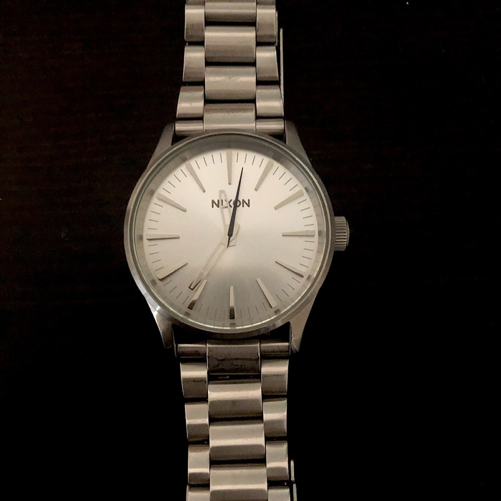 Nixon watch, 38mm, water-resistant, A450 1920